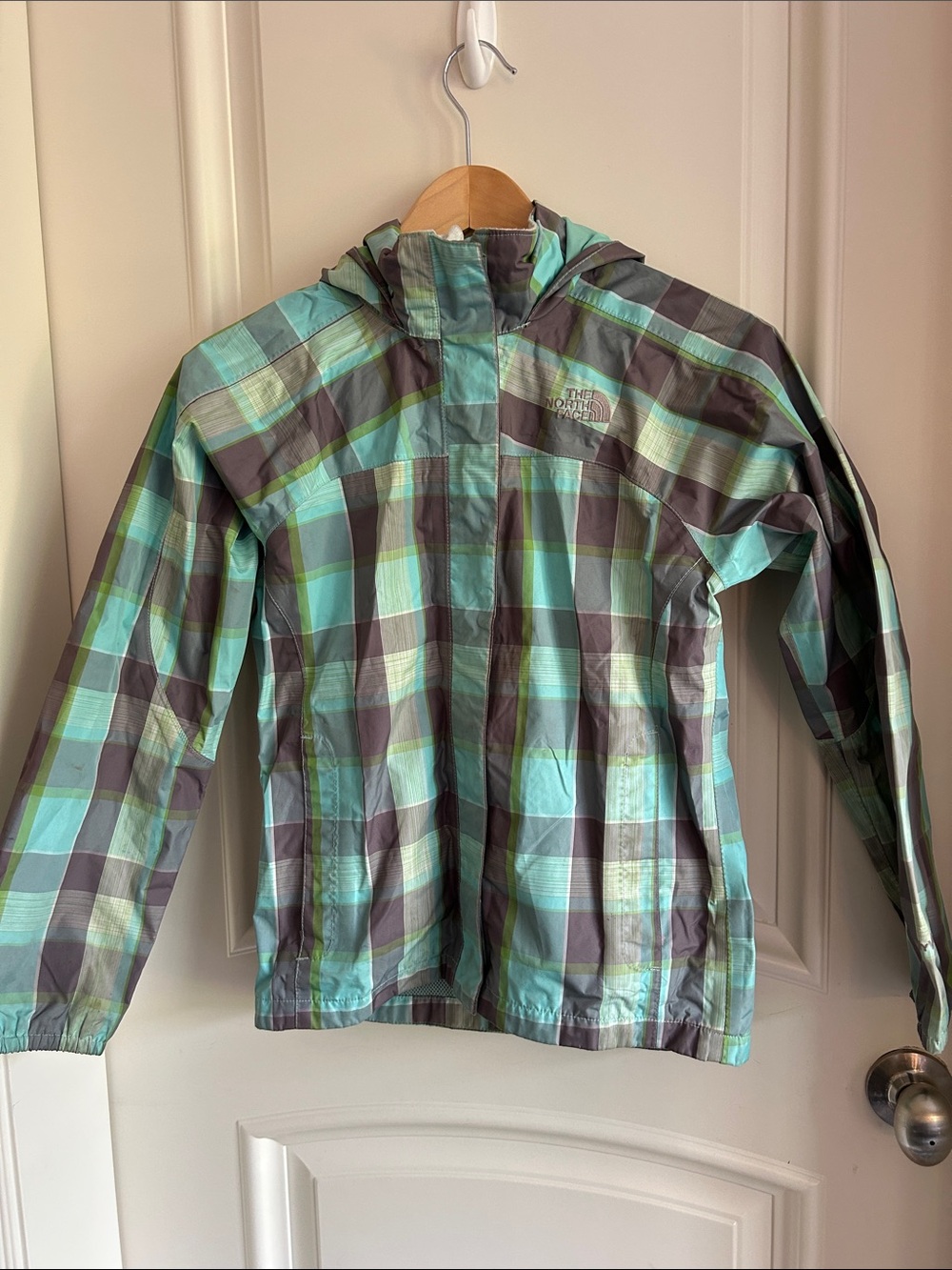 North face girls rain jacket size 10-12